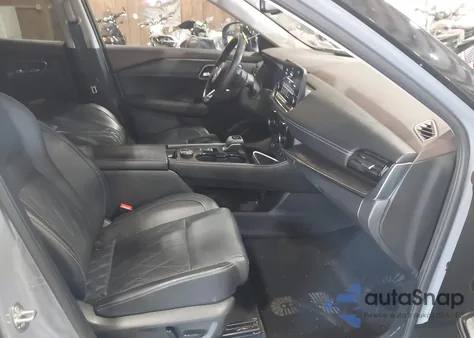 2021 Nissan Rogue Platinum Intelligent Awd z USA, uszkodzony, nr VIN JN8AT3DD8MW308275